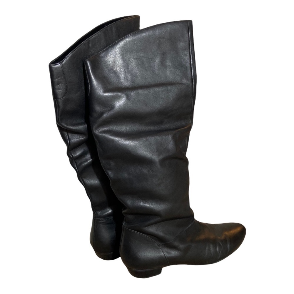 Relativity Woman’s Black Caroline Leather Boots size 9M